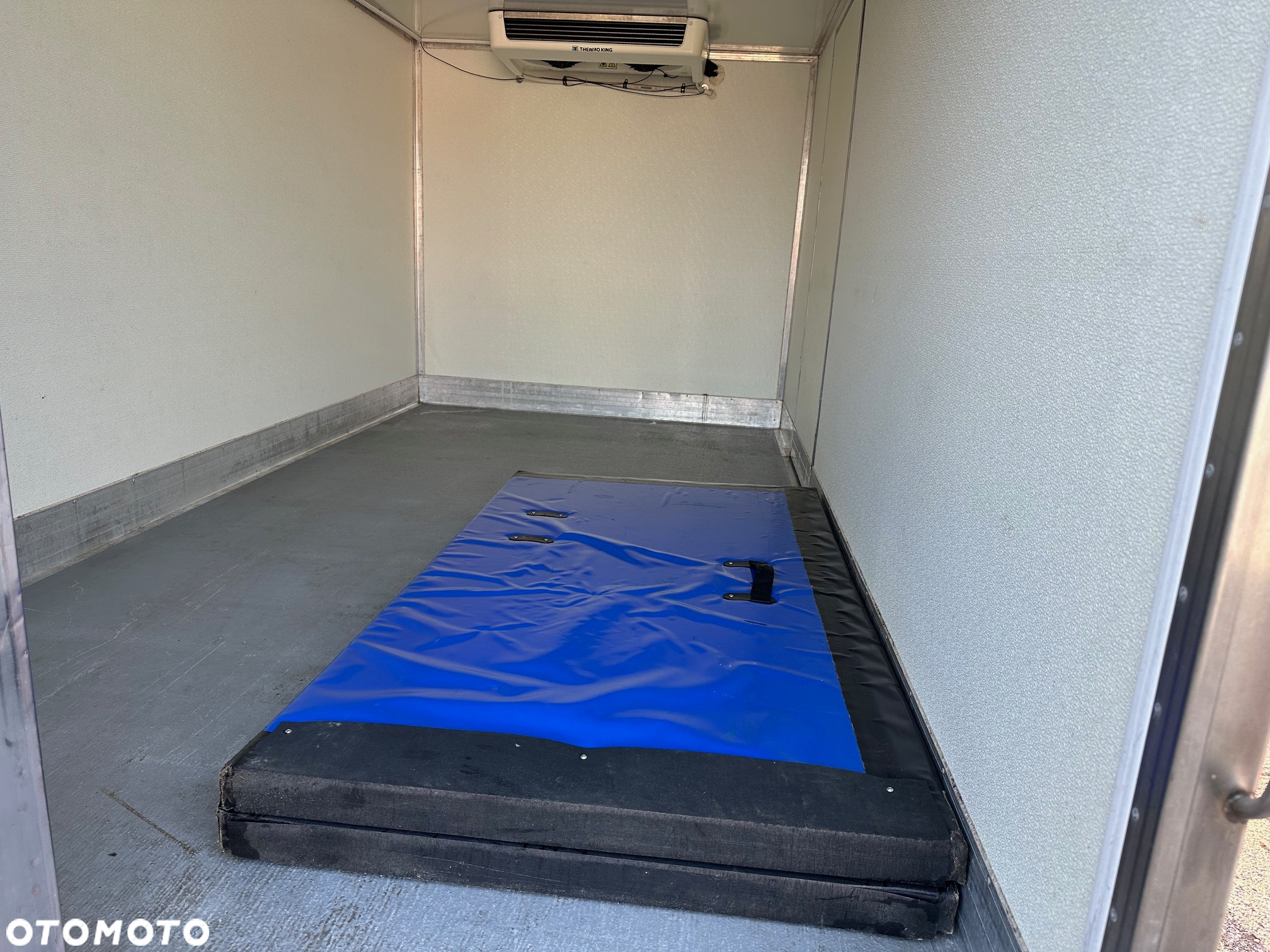 Volkswagen Crafter  2018 / 2019 Rok Chłodnia Mroźnia - 15