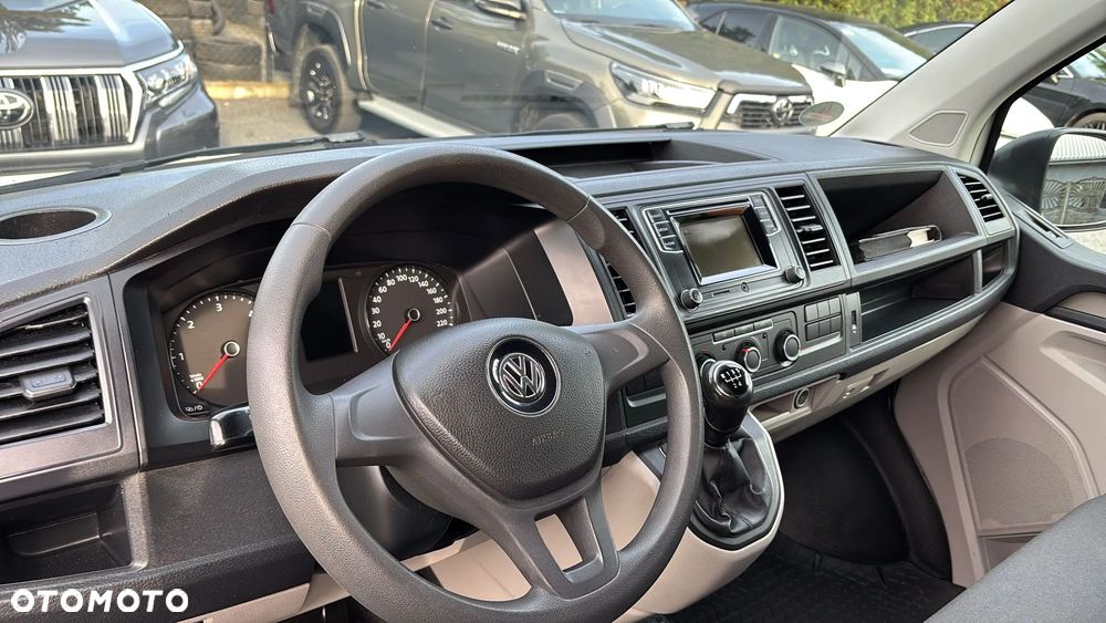 Volkswagen Transporter T6 TDI L2H1 Mixt - 12