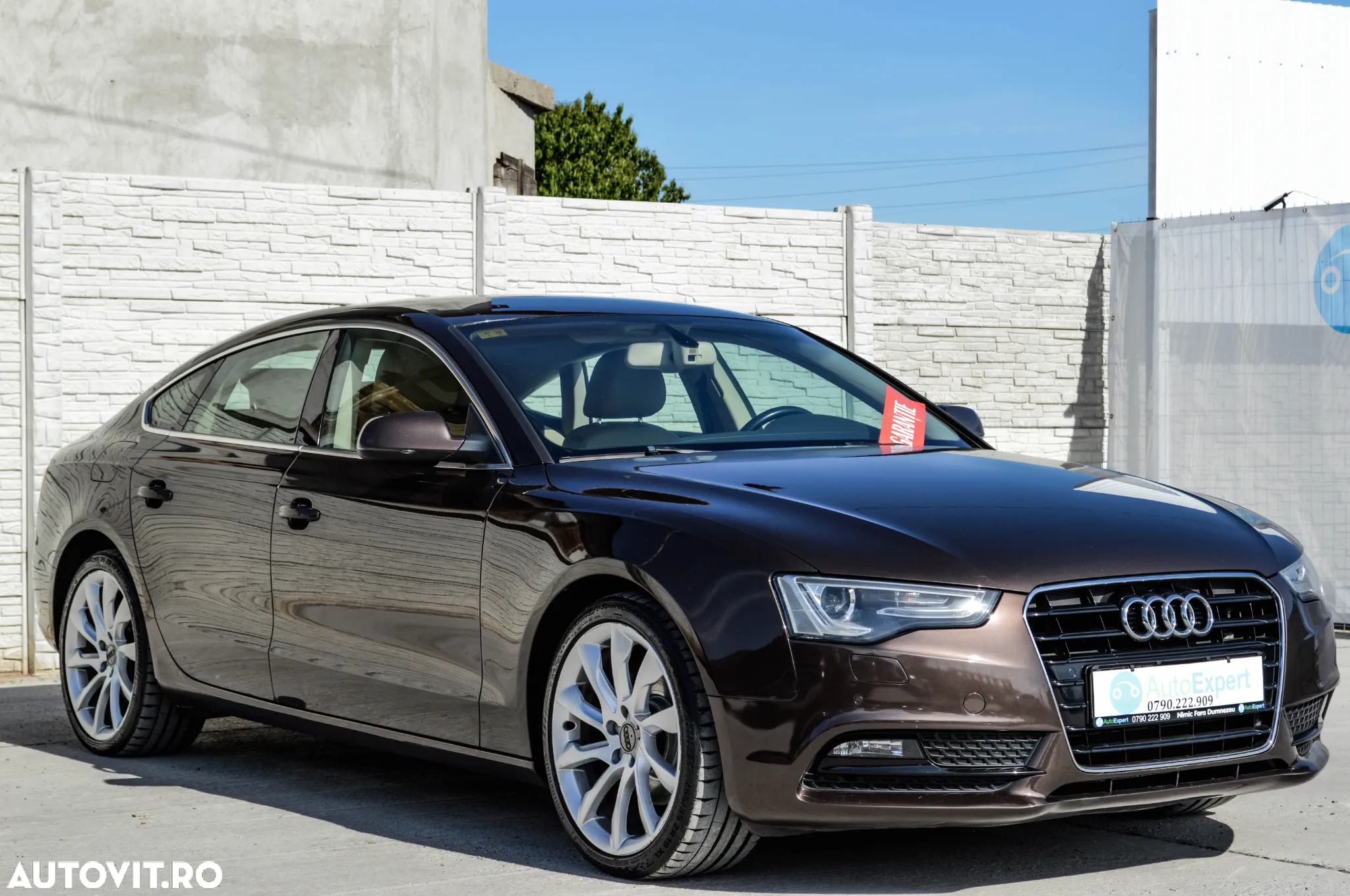 Audi A5 2.0 TDI Sportback DPF (clean diesel) multitronic - 2