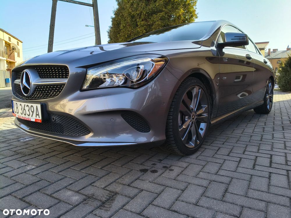 Mercedes-Benz CLA 180 d - 8
