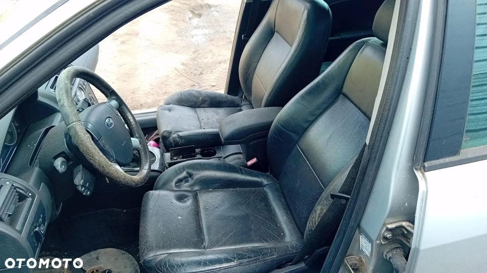 Tylko Części Ford Mondeo MK3 2.0 16V 146KM / 107kW CJBA 00-02r Kombi Lakier 60 - 8