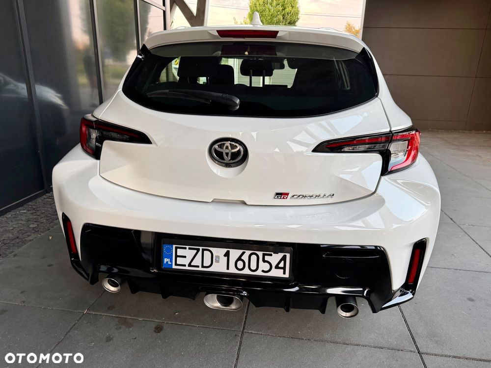 Toyota GR Corolla - 16