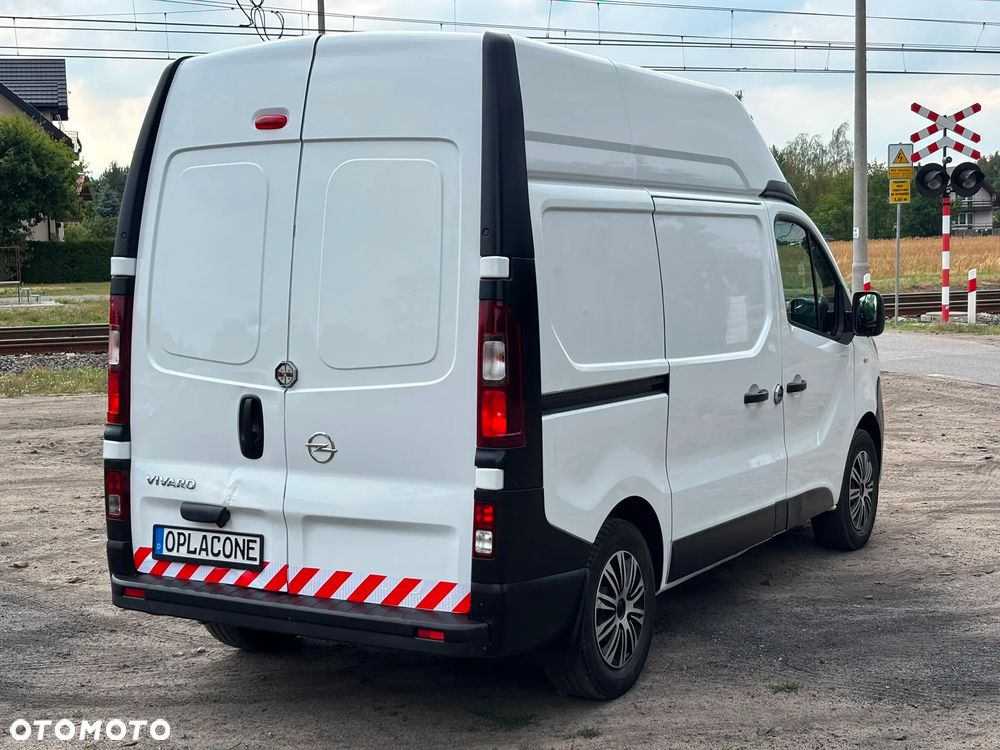 Opel Vivaro - 4