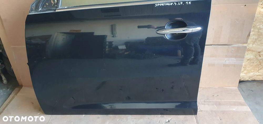 Drzwi prawy przód przednie prawe w kolor Kia Sportage III 3 1K - 5