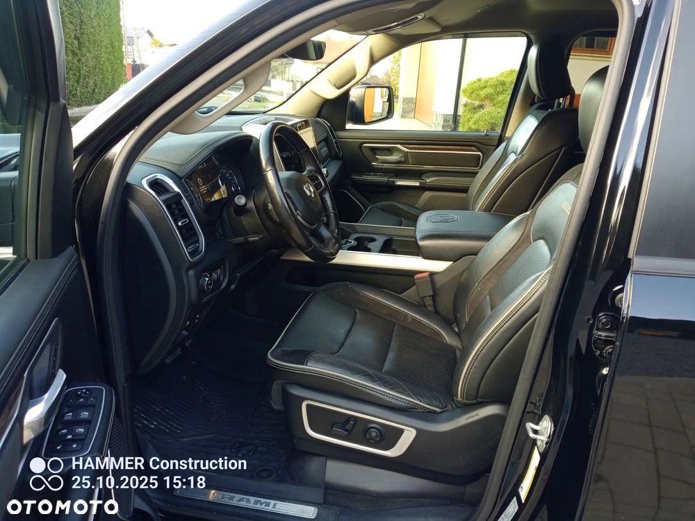 RAM 1500 Quad Cab Laramie - 19