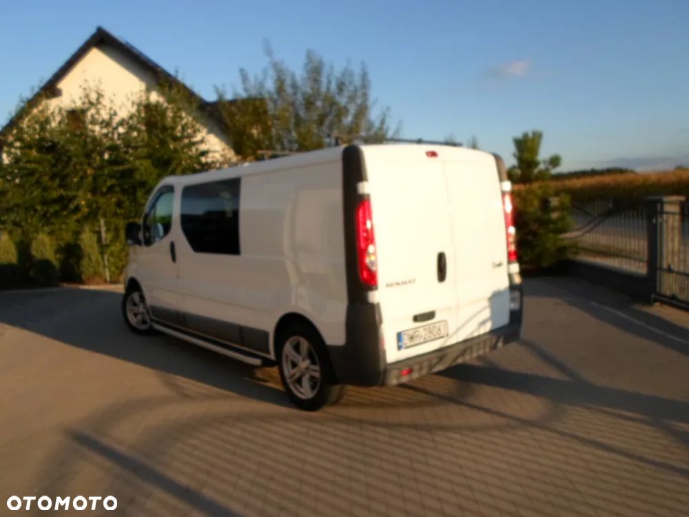 Renault Trafic - 2