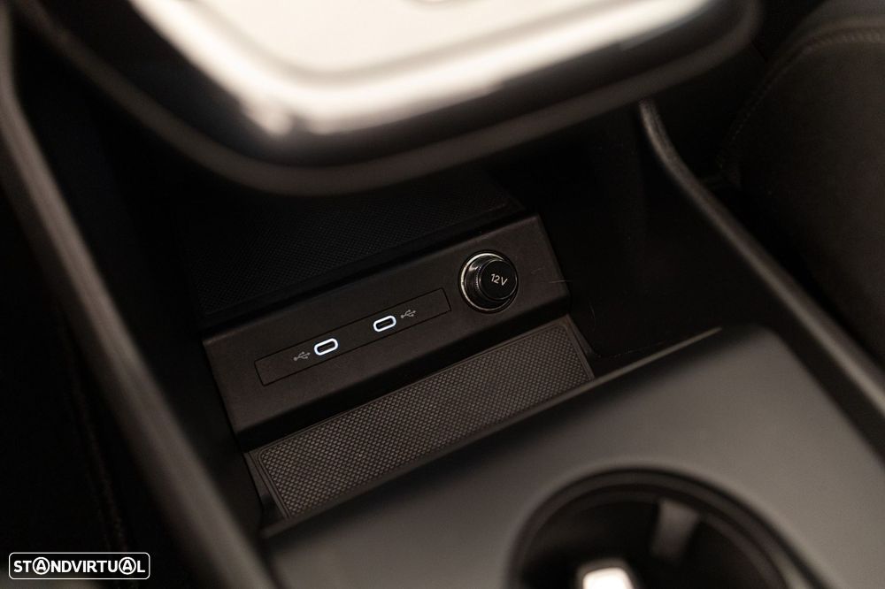 Audi Q4 e-tron 40 - 44