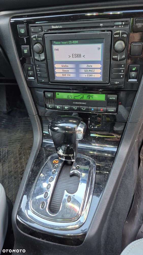 Skoda Superb 1.9 TDI Prestige Plus - 14