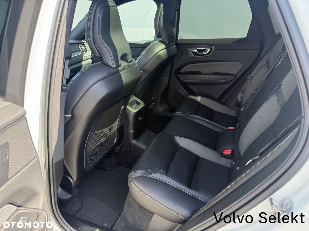 Volvo XC 60 - 25