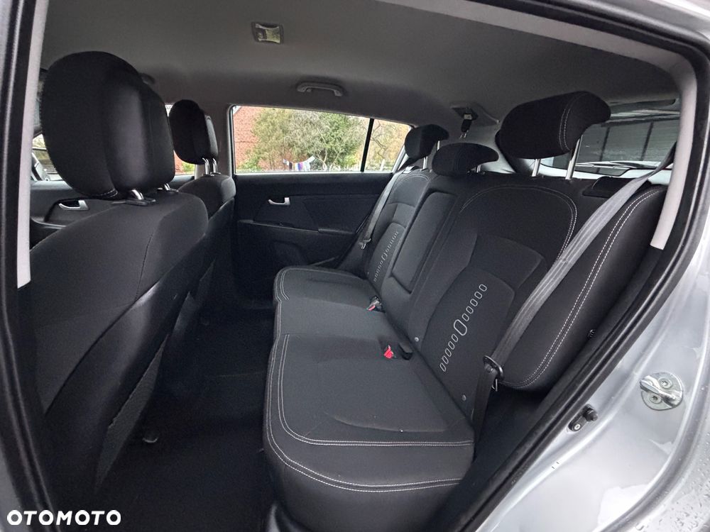 Kia Sportage 2.0 L 2WD - 10