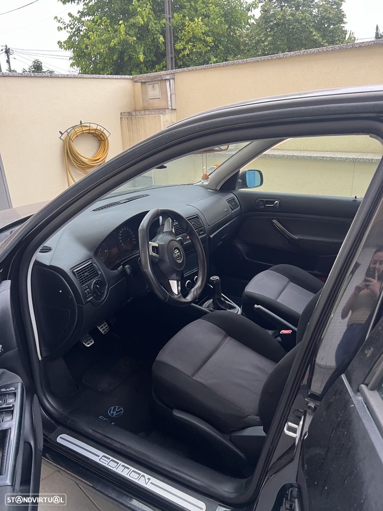 VW Golf - 6