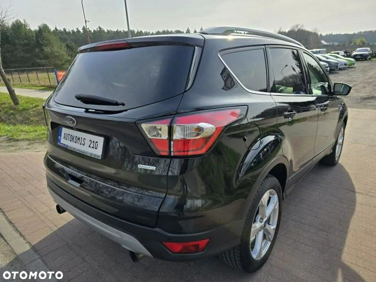 Ford Kuga - 10