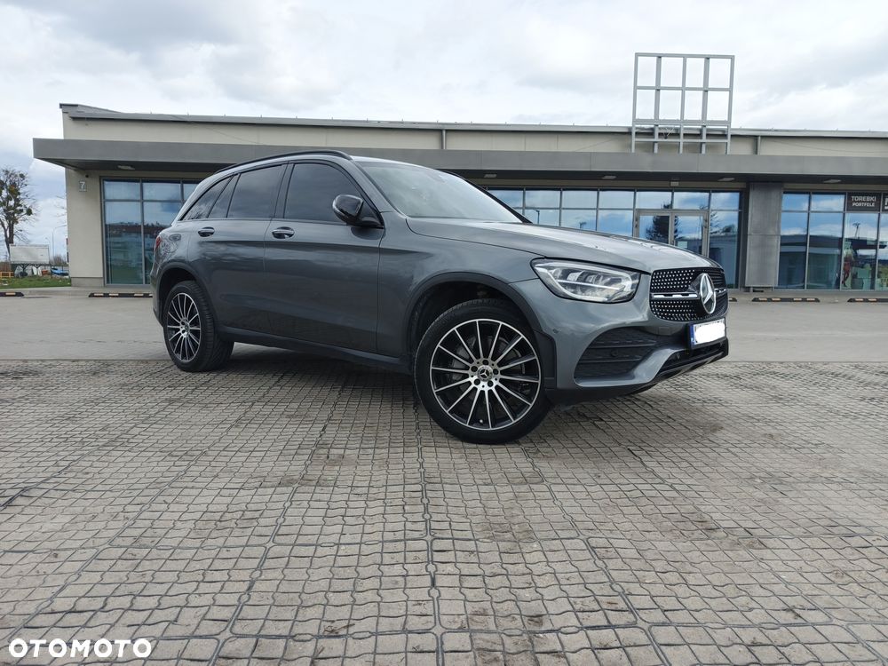 Mercedes-Benz GLC - 2