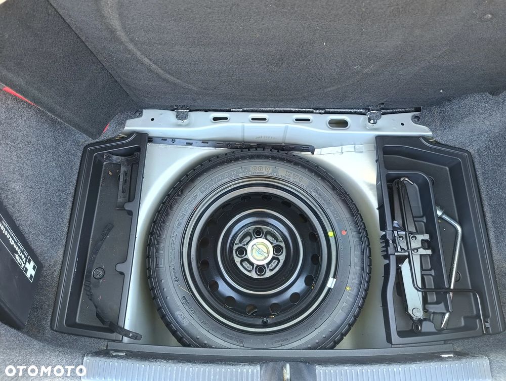 Toyota Corolla 1.6 Sol - 11