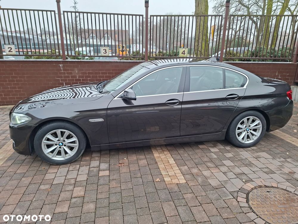 BMW Seria 5 518d - 1