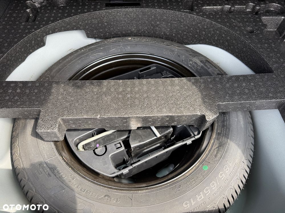 Peugeot 2008 PureTech 110 Stop&Start Allure - 24