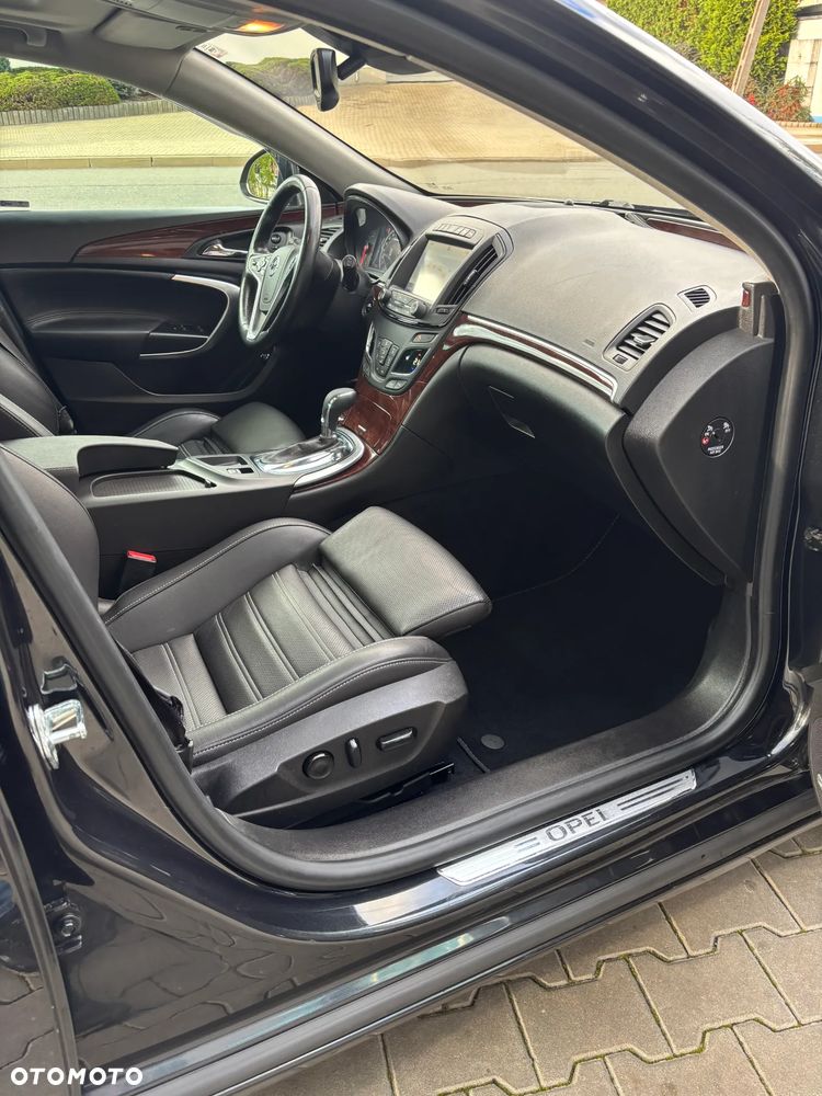 Opel Insignia - 19