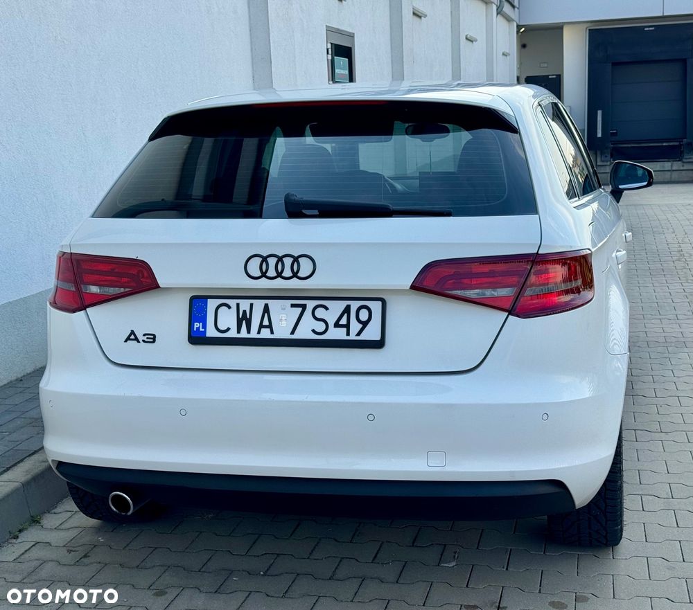 Audi A3 Sportback 1.6 TDI clean diesel Ambition S tronic - 18