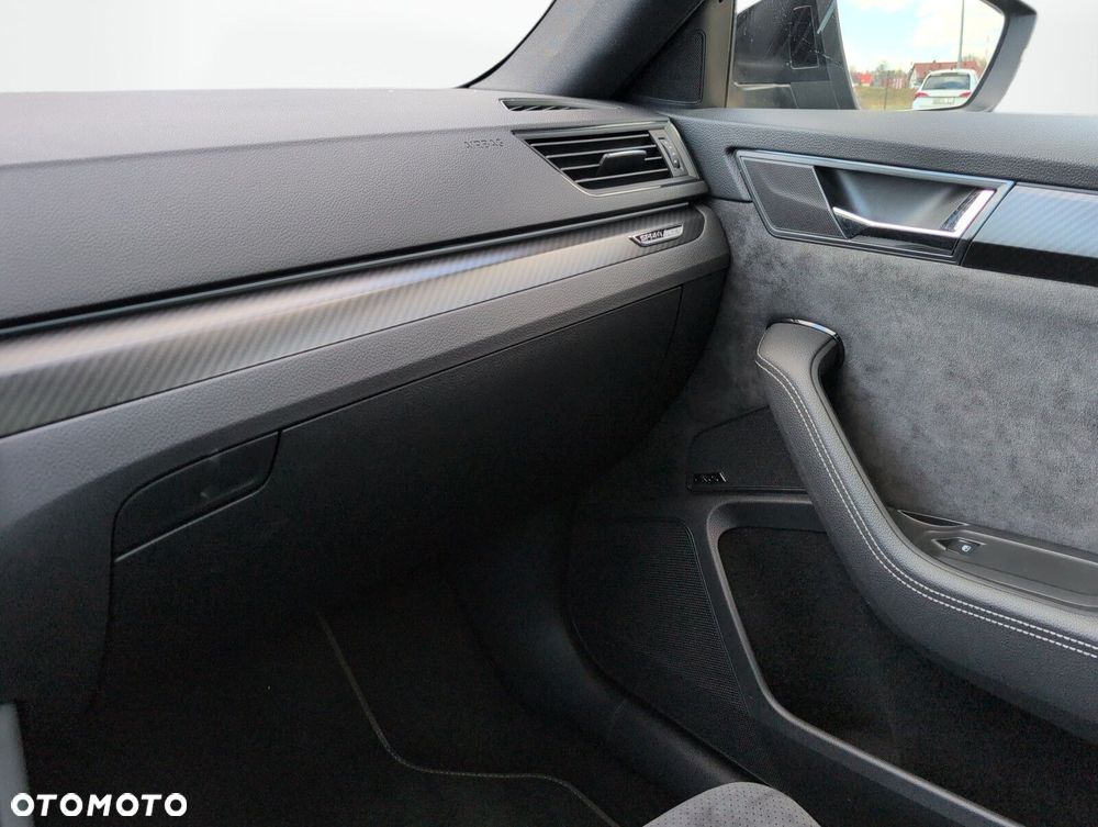 Skoda Superb 2.0 TSI 4x4 Sportline DSG - 35