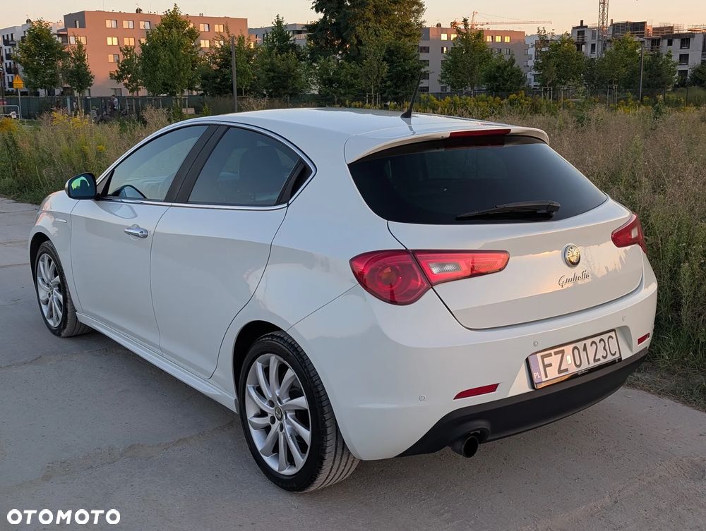 Alfa Romeo Giulietta 1.4 TB Distinctive - 10