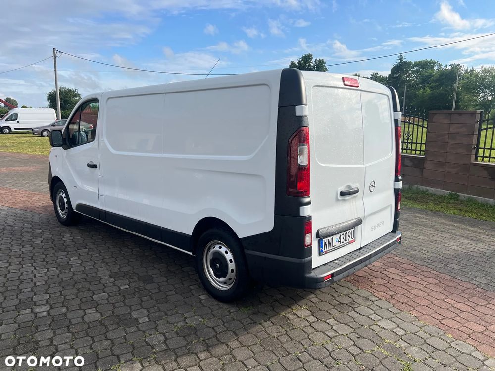 Opel Vivaro - 6