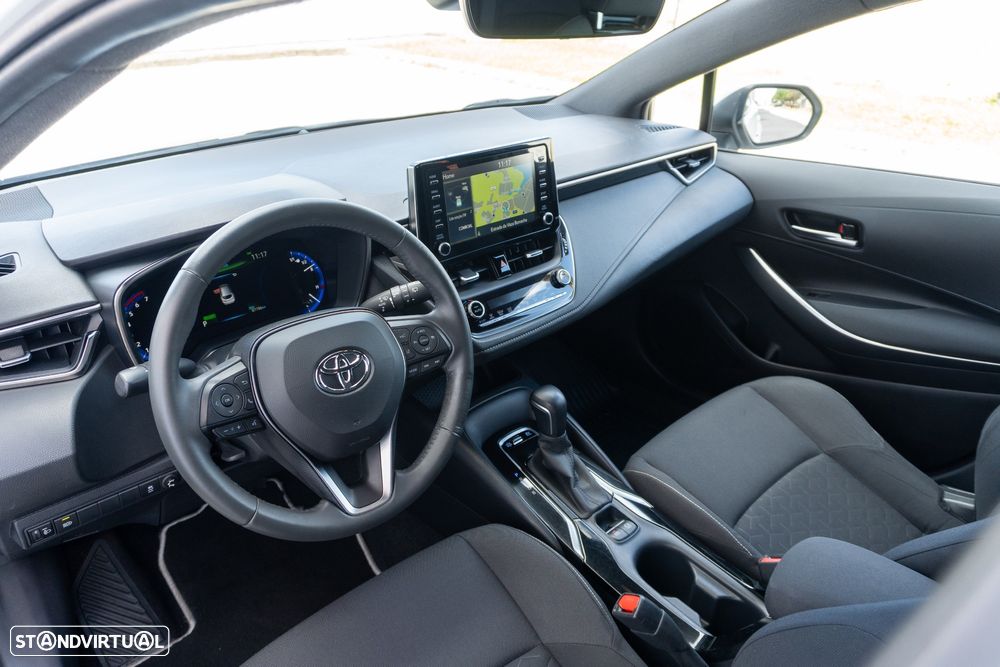 Toyota Corolla Touring Sports 1.8 Hybrid Comfort+P.Sport - 15