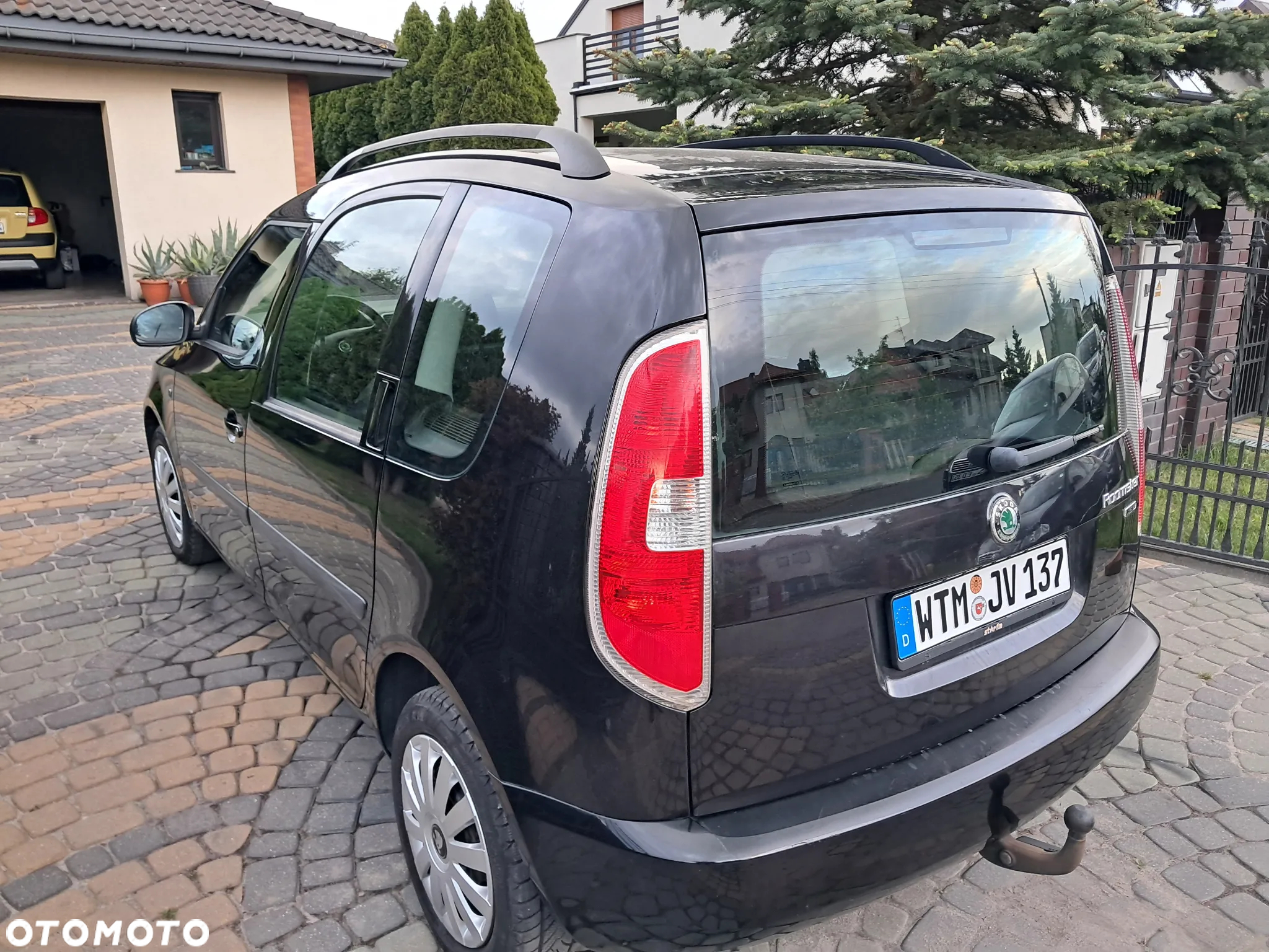 Skoda Roomster 1.6 16V Comfort - 4