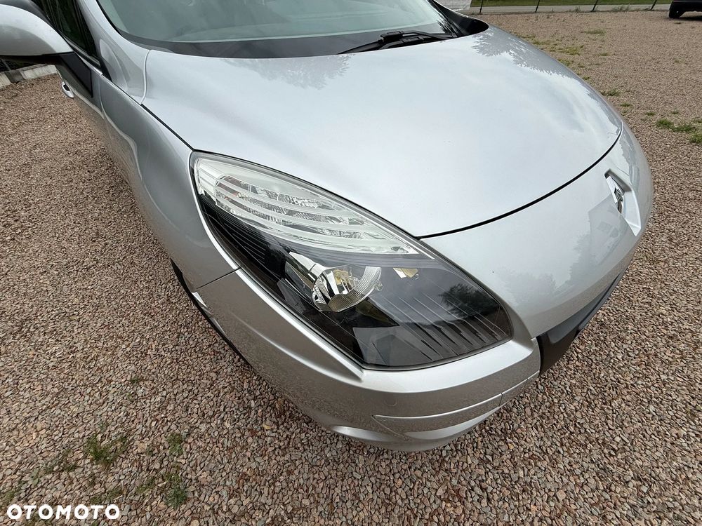 Renault Scenic 1.6 16V 110 Dynamique - 24