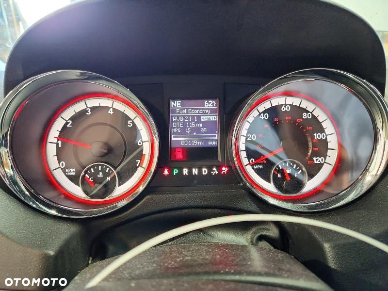 Dodge Grand Caravan 3.6 R/T - 27