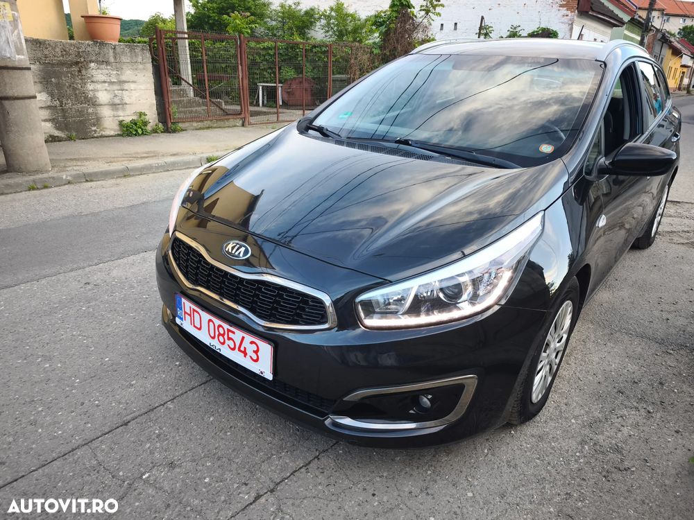 Kia Ceed - 1