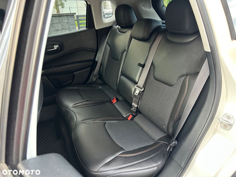 Jeep Compass 2.0 MJD Limited 4WD S&S - 27