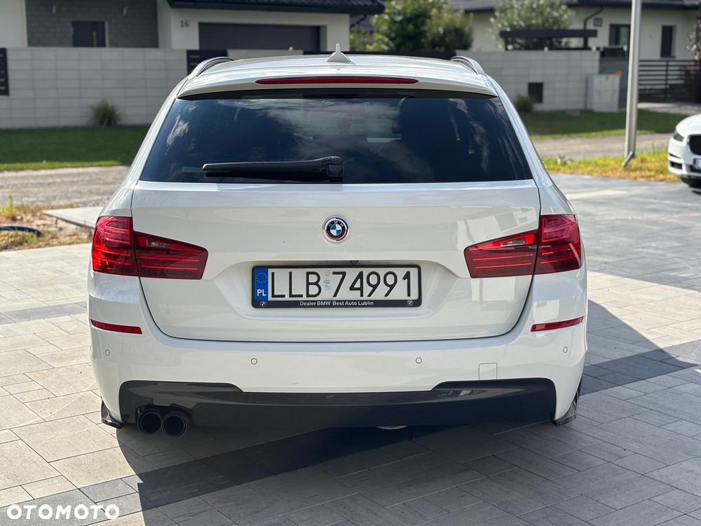 BMW Seria 5 520d M Sport - 9