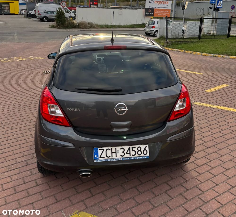 Opel Corsa 2012 photo 4