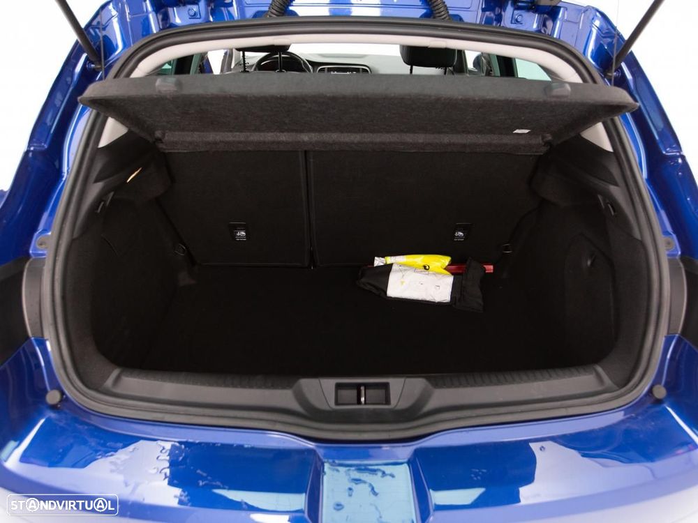 Renault Mégane 1.5 Blue dCi Intens - 11