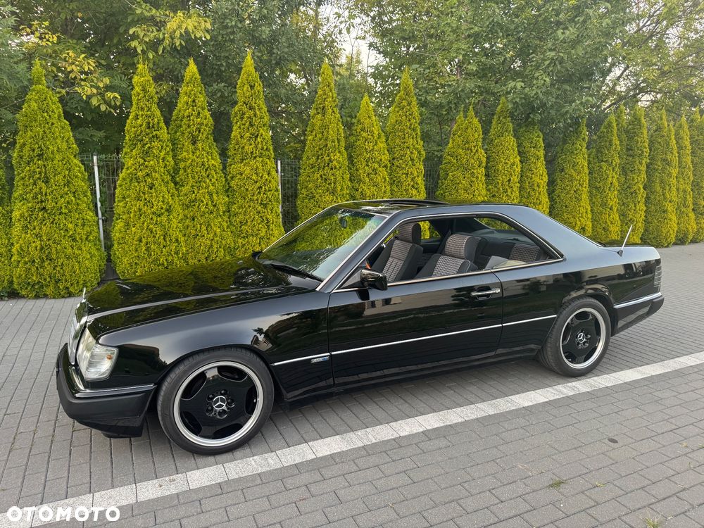 Mercedes-Benz W124 (1984-1993) - 1