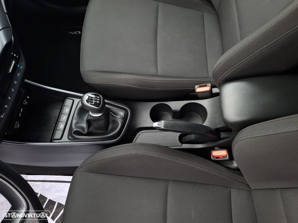 Hyundai Bayon 1.0 T-GDi Premium - 18