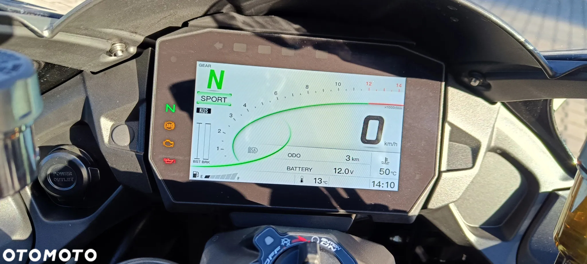 Kawasaki H2 - 9