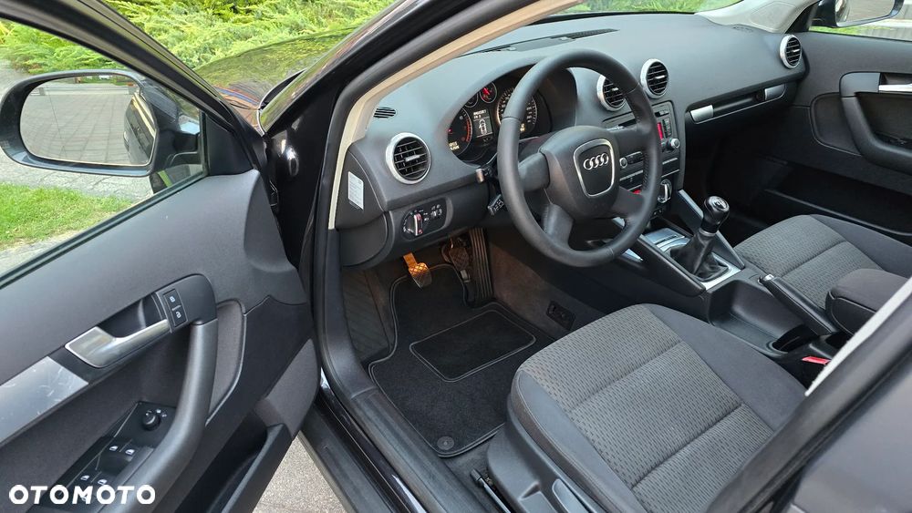 Audi A3 Sportback - 9