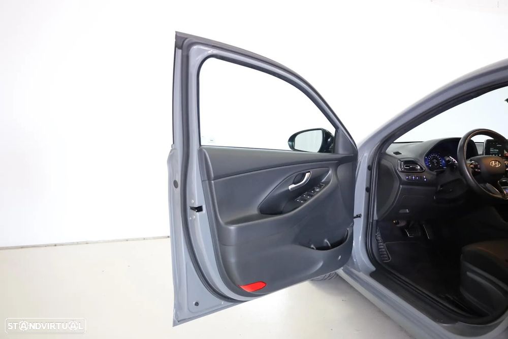 Hyundai i30 Fastback 1.0 T-GDi N-Line DCT - 17