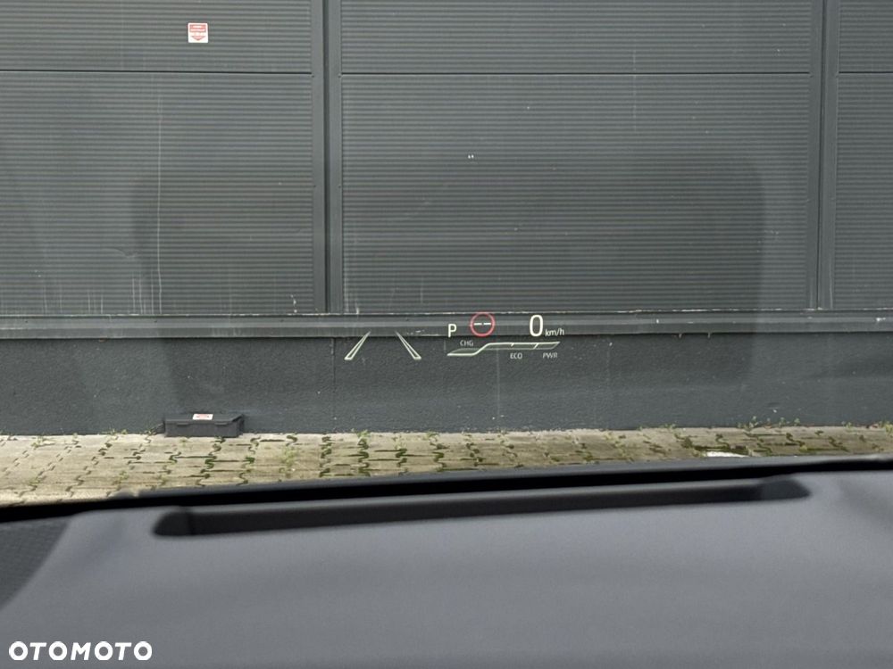 Toyota Corolla 1.8 Hybrid GPF Executive - 29