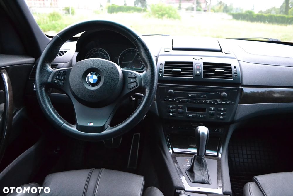 BMW X3 3.0sd - 25