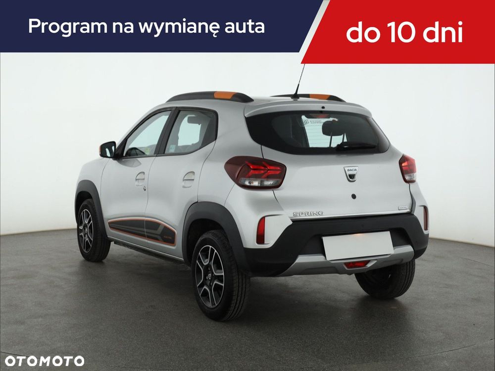 Dacia Spring - 6