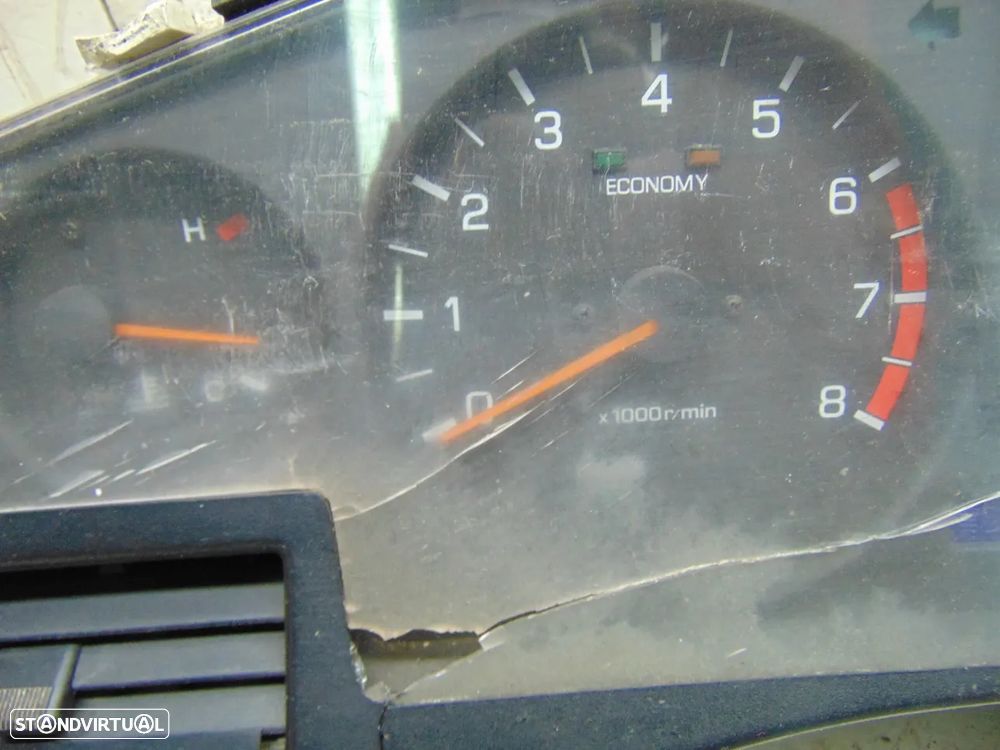 Toyota Supra conta kilómetros - 3