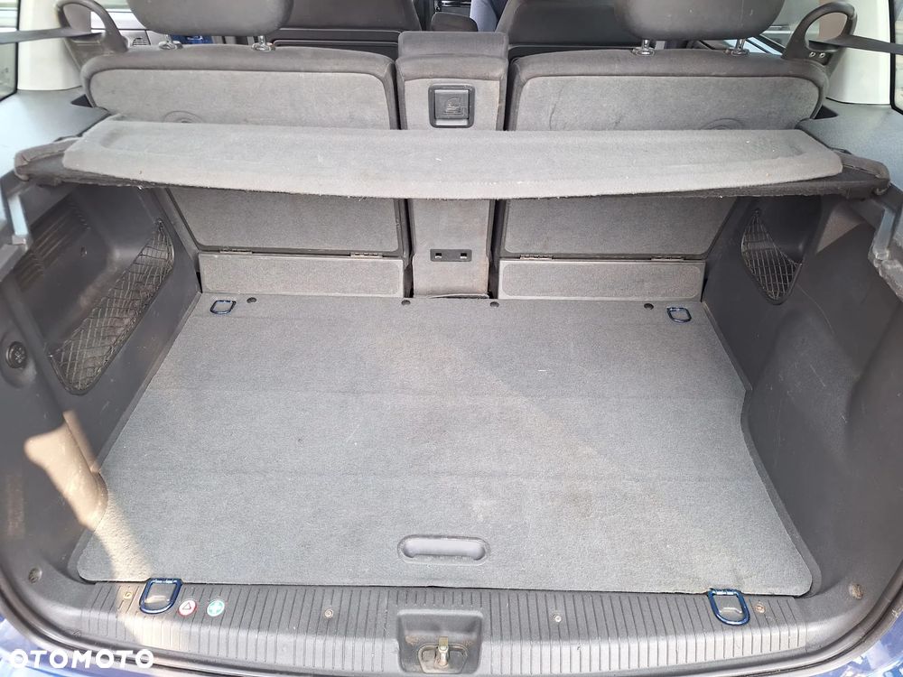 Opel Meriva 1.6 16V Essentia - 16