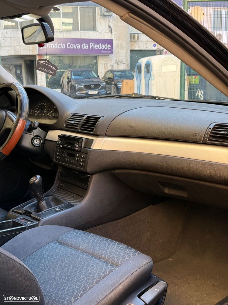 BMW 320 d Compact - 11