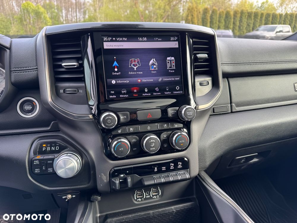 RAM 1500 5.7 Quad Cab Laramie - 28