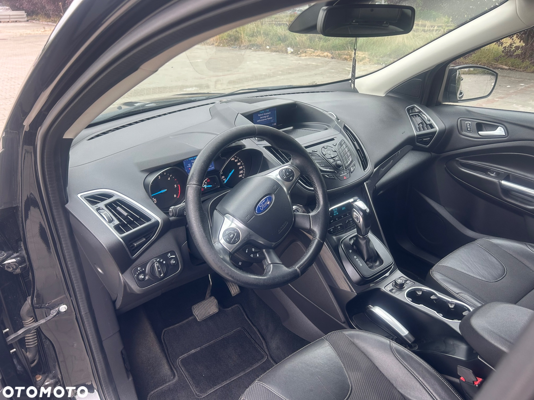 Ford Kuga - 13