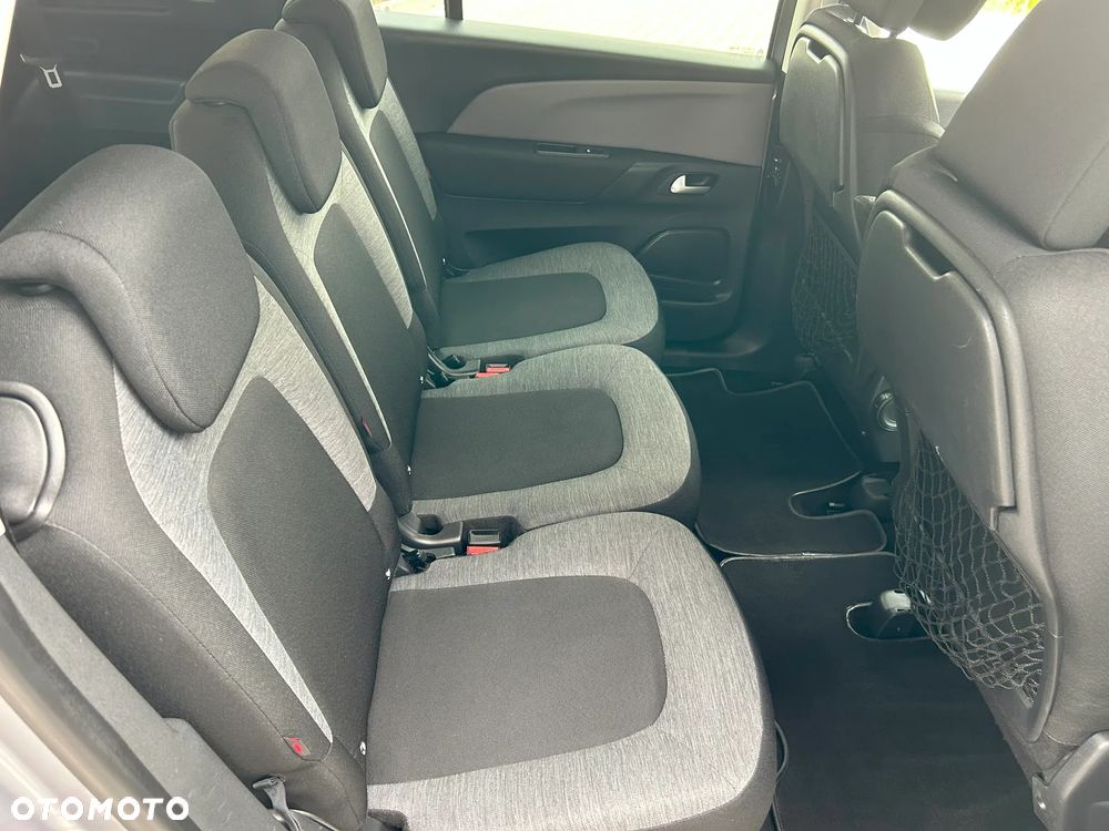 Citroën C4 Picasso - 29