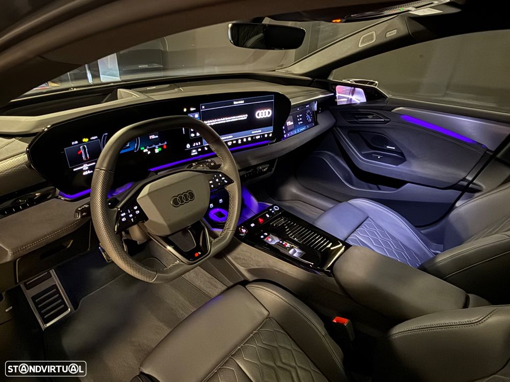 Audi A6 Avant e-tron performance edition one grey - 41