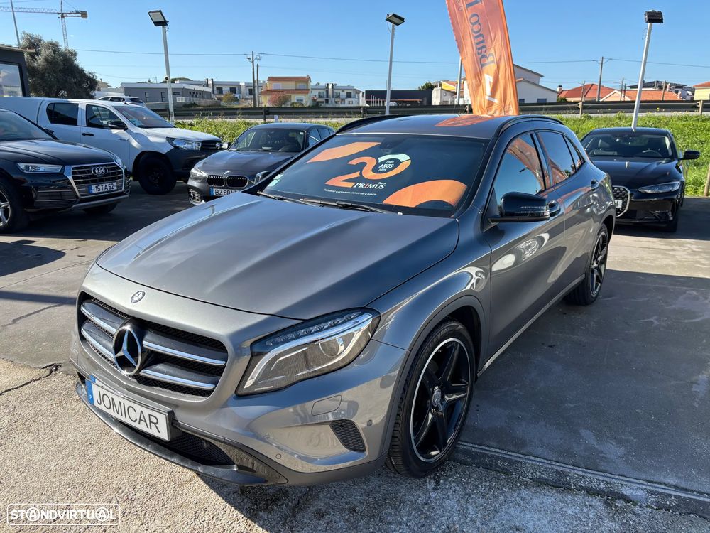 Mercedes-Benz GLA 220 CDi Urban 4-Matic - 2
